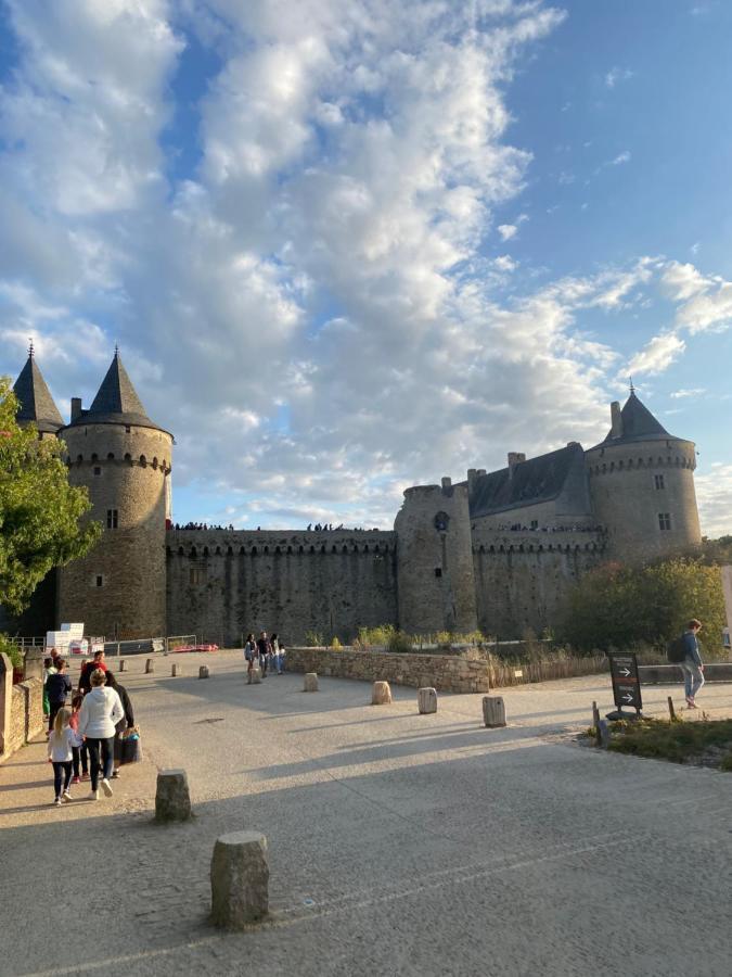 Apartmán L'Emeraude - Logement Tout Confort - Wifi - Parking - Centre Ville Vannes Exteriér fotografie